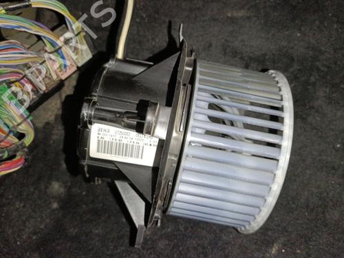 Used Heater blower motor Heater blower motor OPEL ASTRA J Saloon 1.7 CDTI (69) (131 hp) 36499494 36499494