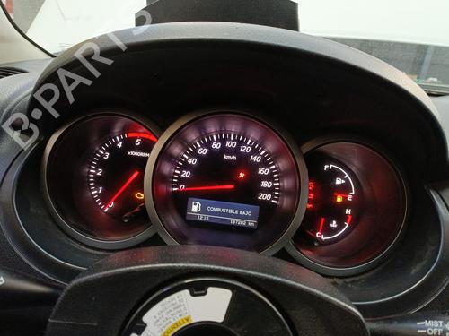 Used Instrument cluster Instrument cluster SUZUKI GRAND VITARA II (JT, TE, TD) 1.9 DDiS All-wheel Drive (JT419, TD44, JB419WD, JB419XD,... (129 hp) 33826527 33826527