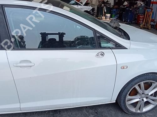 Dør høyre foran SEAT IBIZA IV (6J5, 6P1) 1.9 TDI (105 hp) 32121954