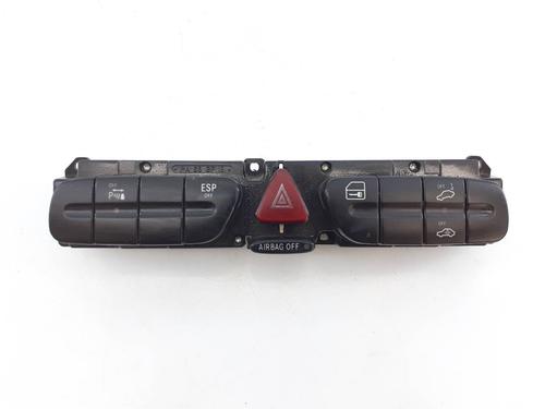 Used Warning switch MERCEDES-BENZ C-CLASS (W203) [2000-2007]  8654765