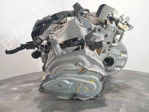 Used Gearbox OPEL CORSA F (P2JO) 1.2 (68) (101 hp) 28126569