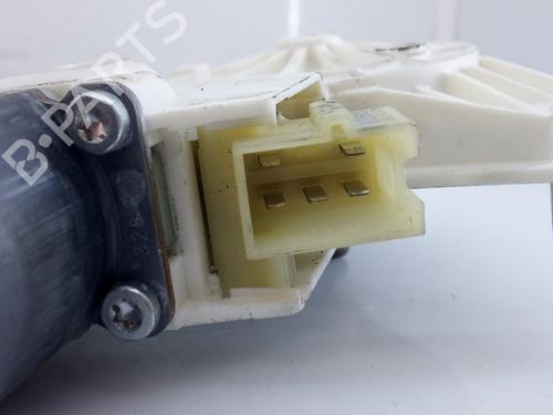 Rudehejsemotor forskærm venstre MERCEDES-BENZ M-CLASS (W164)  | BP13624545E21 