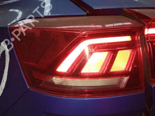 Used Left taillight Left taillight VW T-ROC (A11, D11) 1.5 TSI (150 hp) 32997737 32997737