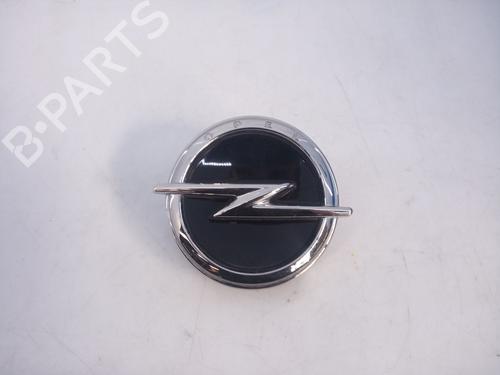 Used Tailgate handle OPEL CORSA F (P2JO) [2019-2025]  22700004