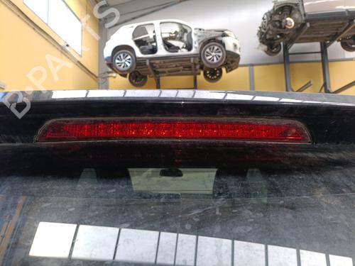 Used Third brake light PEUGEOT 3008 II SUV (MC_, MR_, MJ_, M4_) 1.5 BlueHDi 130 (131 hp) 30728512