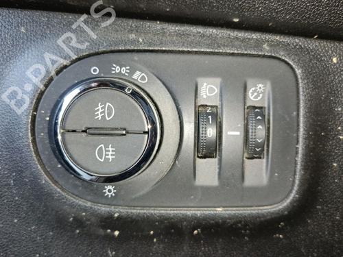 Used Headlight switch Headlight switch 38466160 38466160