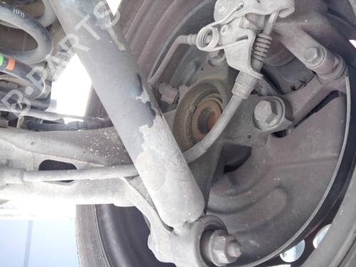 Used Right rear steering knuckle VW TRANSPORTER T5 Bus (7HB, 7HJ, 7EB, 7EJ) [2003-2016]  15558896