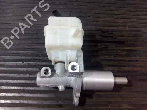 Used Brake master cylinder BMW 5 (F10) 520 d (184 hp) 1747429