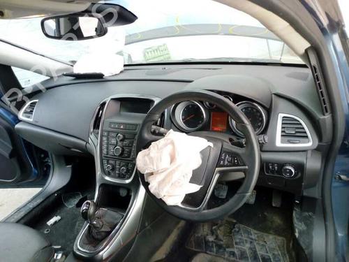 Engine control unit (ECU) OPEL ASTRA J (P10) 2.0 CDTI (68) | BP3359270M57 