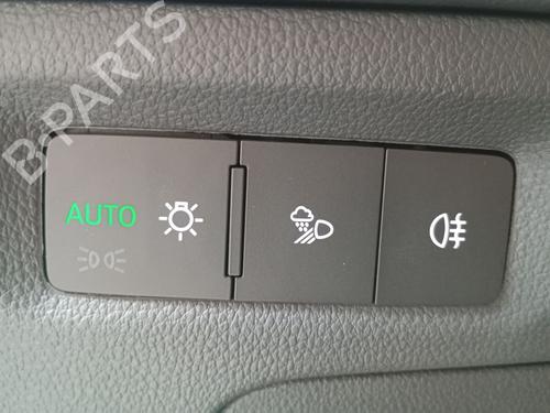 Used Headlight switch Headlight switch 39143858 39143858
