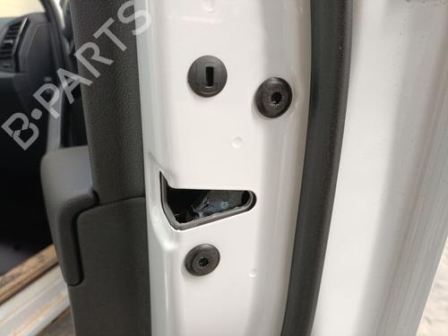 Used Front right lock SKODA KAROQ (NU7, ND7) 2.0 TDI 4x4 (150 hp) 28704229