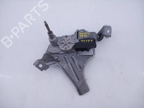 Used Rear wiper motor TOYOTA YARIS (_P13_) 1.5 Hybrid (NHP130_, NHP130) (101 hp) 13400715