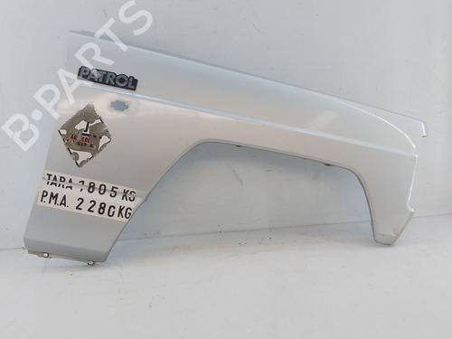 Used Right front fenders NISSAN PATROL III/1 Station Wagon (W160) [1979-1989]  28095098