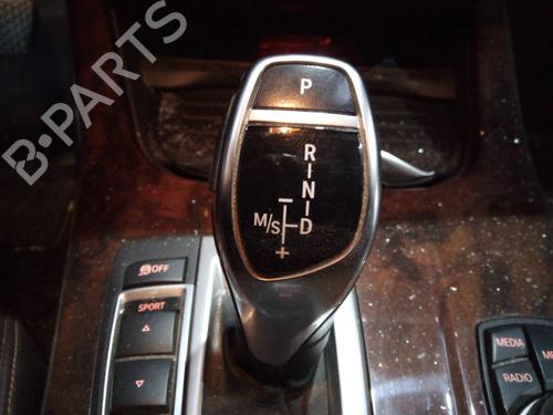 Used Gear lever BMW X4 (F26) xDrive 30 d (258 hp) 10911902