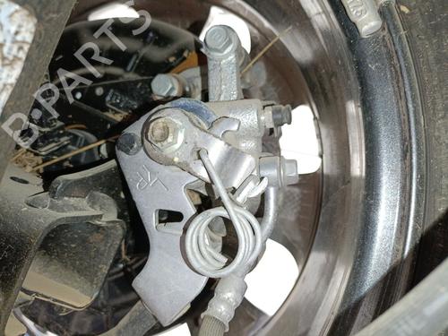 Pinza freno trasera derecha KIA STONIC (YB) 1.2 CVVT (84 hp) 30597825