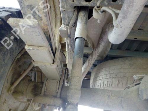 Used Right rear shock absorber TOYOTA HILUX VIII Pickup (_N1_) 2.4 D (GUN112_, GUN122_, GUN135_, GUN120_, GUN135R,... (150 hp) 12571942