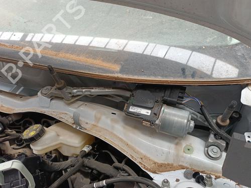 Used Front wiper motor Front wiper motor FORD PUMA (J2K, CF7) 1.0 EcoBoost mHEV (125 hp) 36561299 36561299