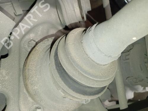Used Right rear driveshaft Right rear driveshaft MERCEDES-BENZ C-CLASS T-Model (S205) C 200 BlueTEC / d (205.237) (136 hp) 40079893 40079893