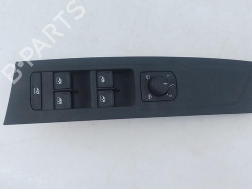 Used Left front window switch SKODA FABIA IV (PJ3) 1.0 TSI (110 hp) 31882166