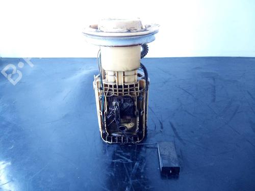 Used Fuel pump VW GOLF V (1K1) [2003-2010]  18305644