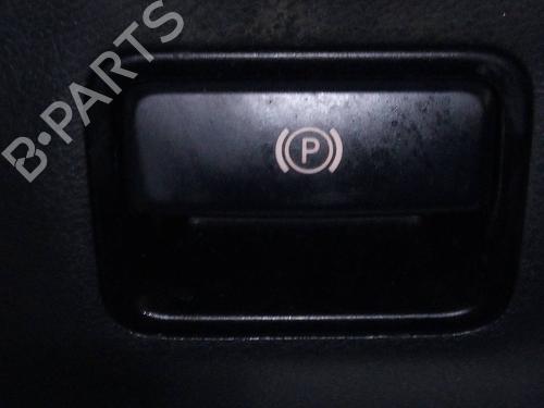 Used Hand brake MERCEDES-BENZ A-CLASS (W176) [2012-2018]  8788685