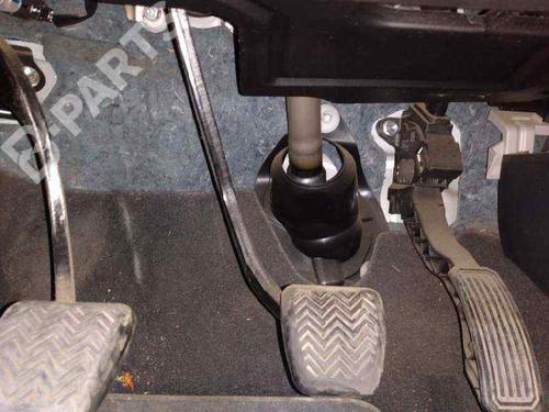 Used Break pedal Break pedal TOYOTA AURIS (_E15_) 1.4 D-4D (NDE150_, NDE150R) (90 hp) 8786877 8786877