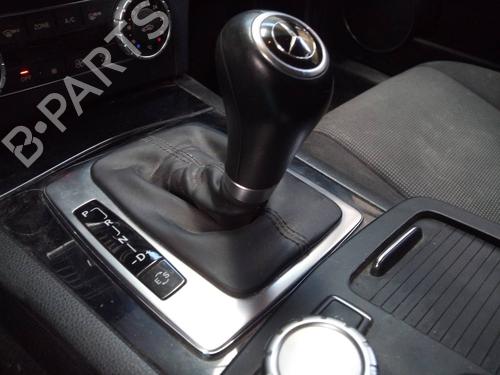 Gear lever MERCEDES-BENZ C-CLASS (W204) C 200 CDI (204.001) | BP18133093M90 