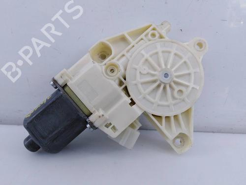Used Right front window motor MERCEDES-BENZ B-CLASS Sports Tourer (W246, W242) B 180 CDI (246.200) (109 hp) 12492218