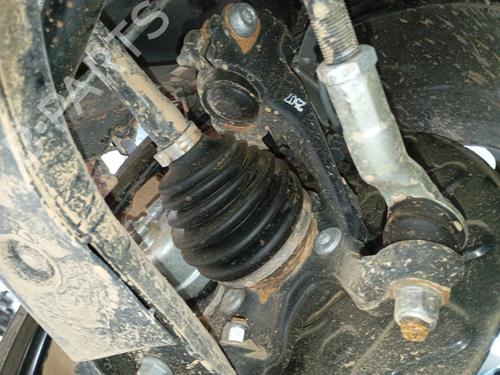 Used Right front steering knuckle Right front steering knuckle VW T-ROC (A11, D11) 1.5 TSI (150 hp) 32983284 32983284