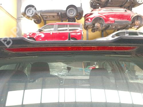 Troisième feu stop Troisième feu stop AUDI A1 Sportback (GBA) 30 TFSI (110 hp) 33955523 33955523