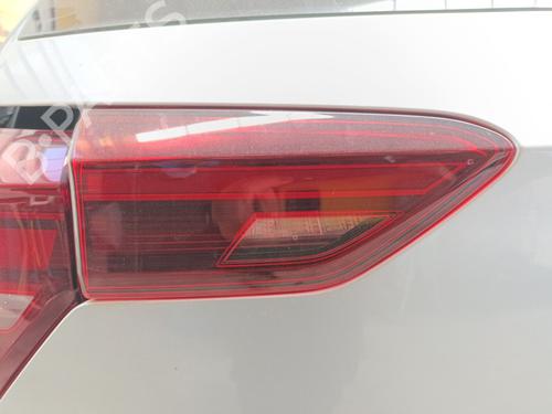 Used Left tailgate light Left tailgate light VW POLO VI (AW1, BZ1, AE1) 1.0 TSI (95 hp) 33427745 33427745