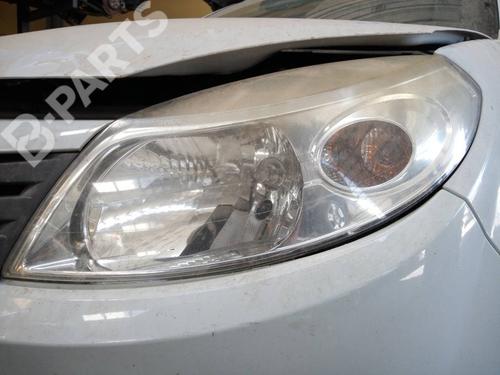 Used Left headlight Left headlight DACIA SANDERO 1.2 16V (75 hp) 10390413 10390413