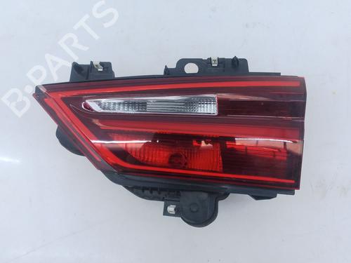 Feu de coffre droit BMW X2 (F39) sDrive 18 d (150 hp) 31885818