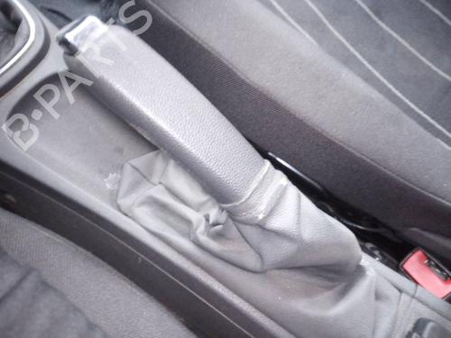 Used Hand brake OPEL CORSA D (S07) 1.3 CDTI (L08, L68) (75 hp) 9620805