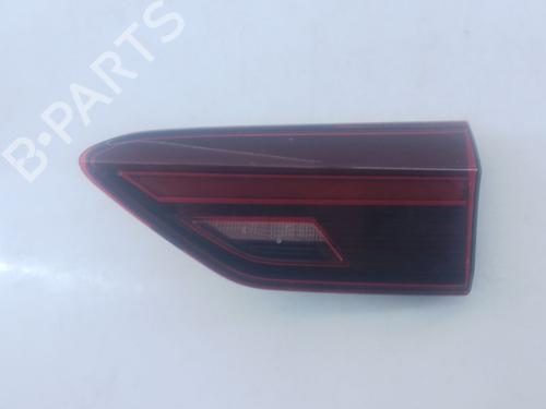 Used Right tailgate light Right tailgate light VW POLO VI (AW1, BZ1, AE1) 1.0 TSI (95 hp) 33427731 33427731