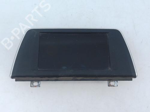 Used Display monitor BMW X1 (F48) sDrive 18 d (150 hp) 30589473