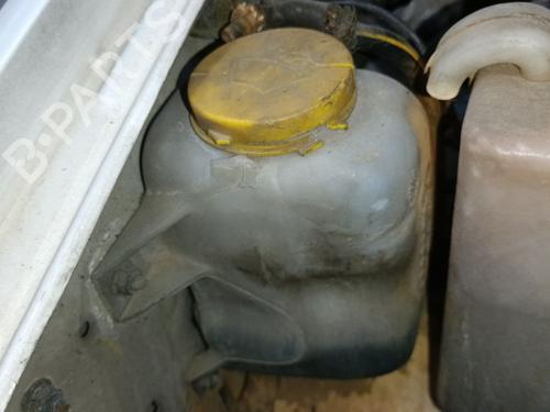 Used Windscreen washer tank Windscreen washer tank NISSAN TERRANO II (R20) 2.7 TD 4WD (101 hp) 34448334 34448334