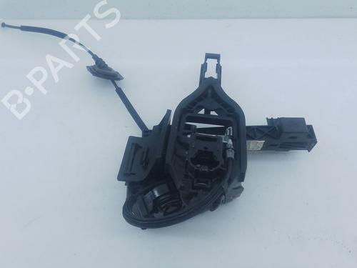 hjre-bagtil-las-ford-kuga-iii-dfk-2019-36989830 main image