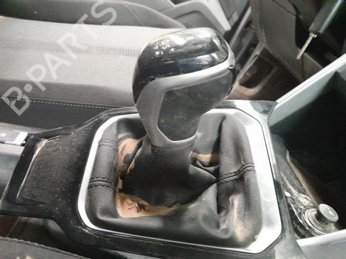 Used Gear lever VW T-ROC (A11, D11) 1.5 TSI (150 hp) 24507912