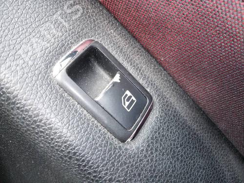 Used Right front window switch MERCEDES-BENZ C-CLASS (W204) [2007-2015]  17808589