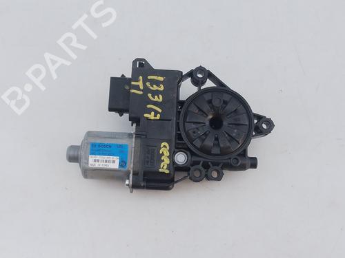 Motor elevalunas trasero izquierdo KIA CEED (CD) 1.4 T-GDI (140 hp) 30588218