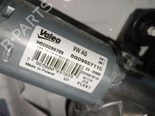 Wischermotor hinten für SEAT IBIZA V (KJ1, KJG) 1.0 MPi (80 hp) 30881268