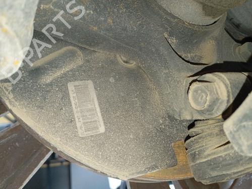Used Left front steering knuckle HYUNDAI ix35 (LM, EL, ELH) 1.7 CRDi (116 hp) 30830390