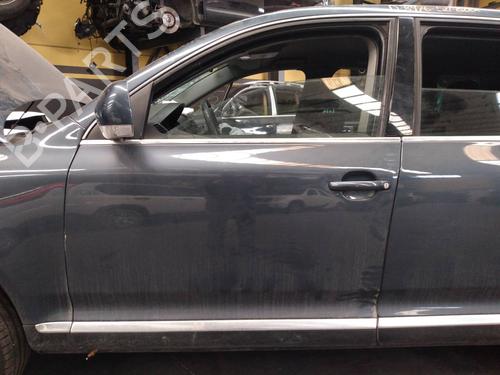 Used Left front door VW TOUAREG (7LA, 7L6, 7L7) 3.0 V6 TDI (225 hp) 7531040