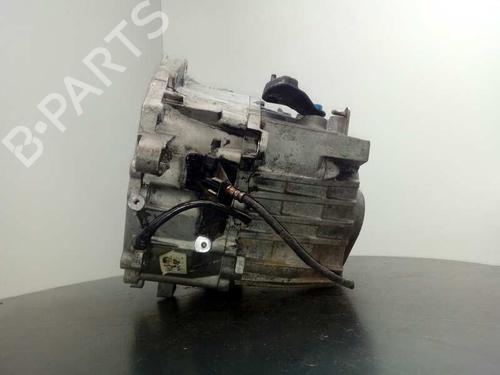 Gearbox VOLVO V70 I (875, 876) 2.5 TDI | BP5396813M3 