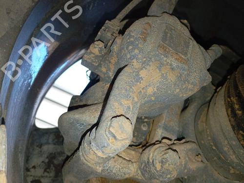 Used Right front brake caliper MERCEDES-BENZ GLA-CLASS (X156) GLA 200 CDI / d (156.908) (136 hp) 32370319