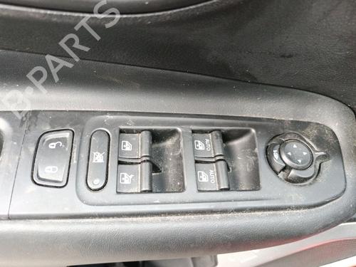 Used Left front window switch JEEP RENEGADE SUV (BU, B1, BV) 1.4 4x4 (170 hp) 27384972
