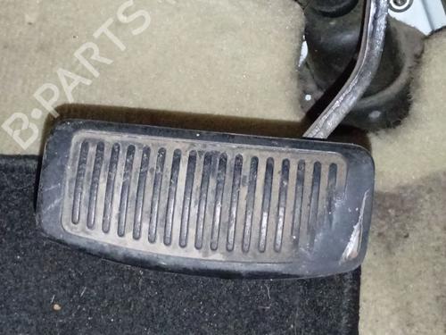 Bremsepedal Bremsepedal HYUNDAI SANTA FÉ II (CM) 2.2 CRDi 4x4 (155 hp) 34275749 34275749