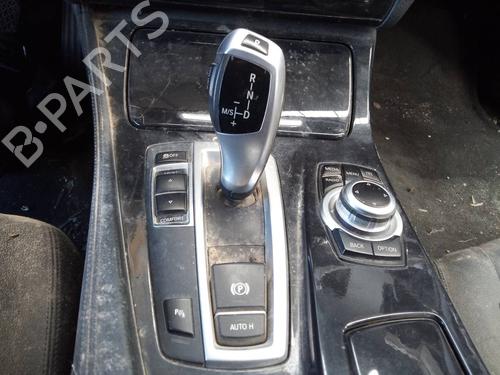 Used Gear lever BMW 5 Touring (F11) 520 d xDrive (184 hp) 19099134