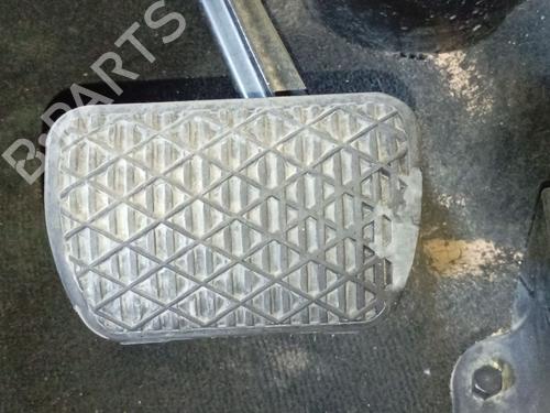 Used Break pedal Break pedal MERCEDES-BENZ C-CLASS (W205) C 220 BlueTEC / d (205.002, 205.004) (170 hp) 40072304 40072304